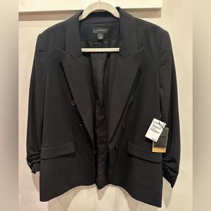 NWT Nordstorm Halogen Blazer perfect for work and play